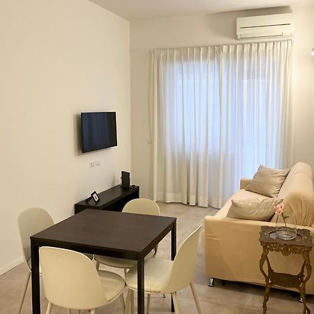 רומא Paula Petra Vatican Apartments מראה חיצוני תמונה
