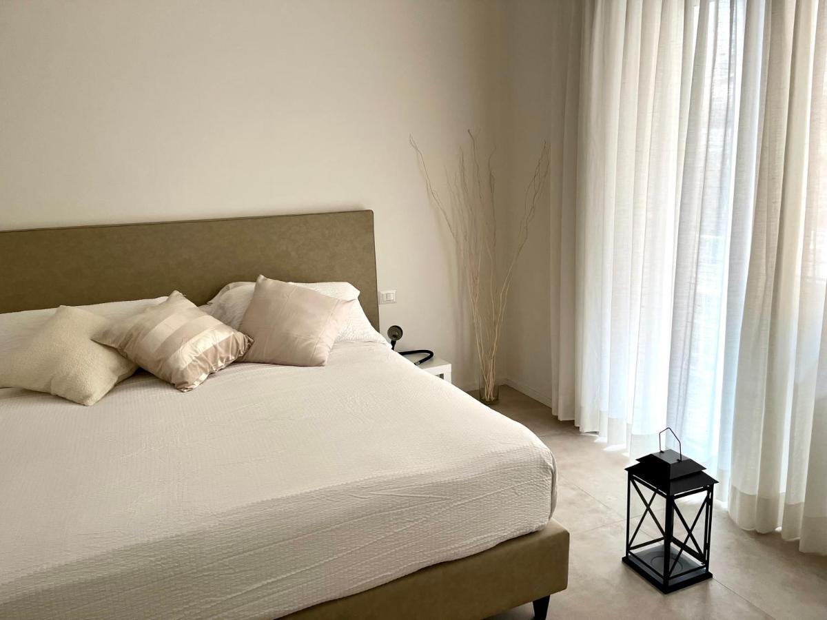 רומא Paula Petra Vatican Apartments מראה חיצוני תמונה