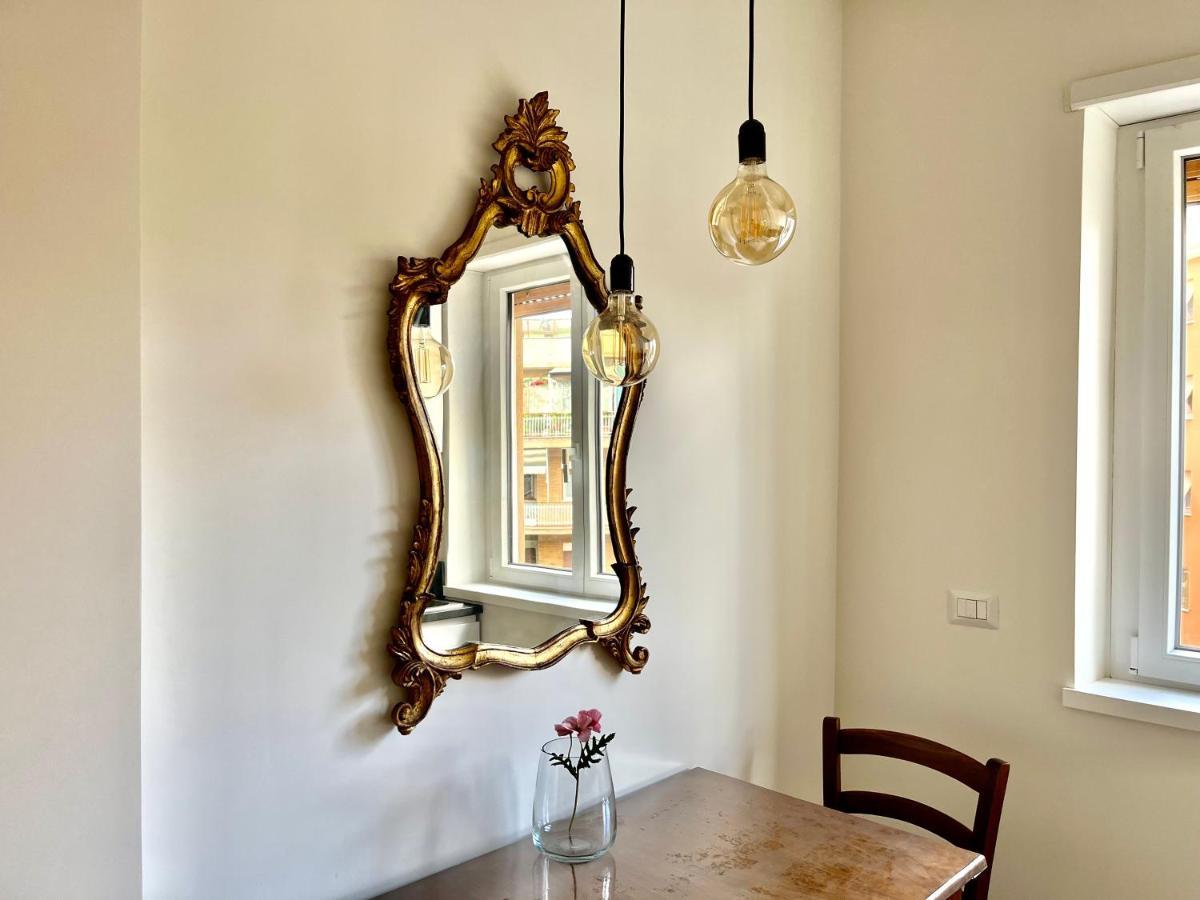 רומא Paula Petra Vatican Apartments מראה חיצוני תמונה