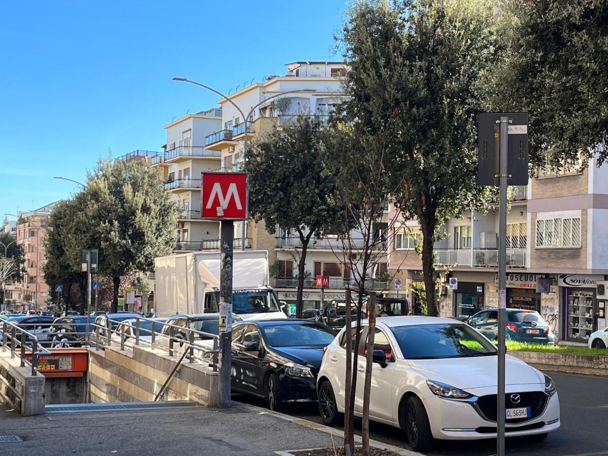 רומא Paula Petra Vatican Apartments מראה חיצוני תמונה