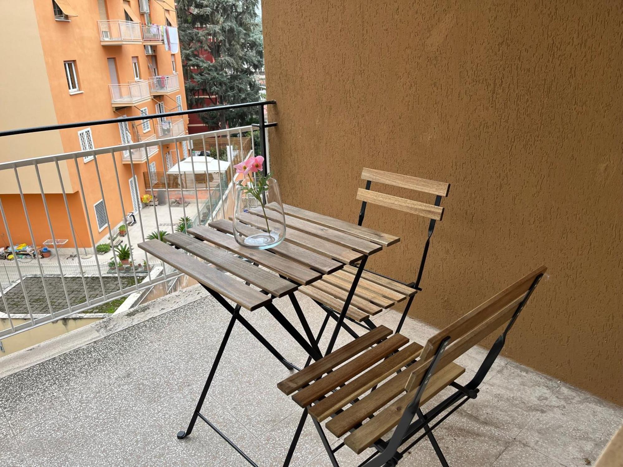 רומא Paula Petra Vatican Apartments מראה חיצוני תמונה